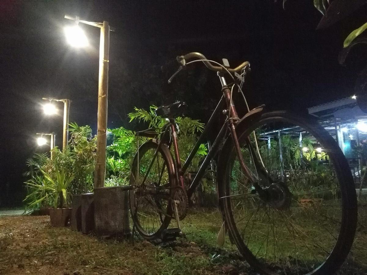 版萱杜昂波尔恩度假村 Ban Phae  外观 照片