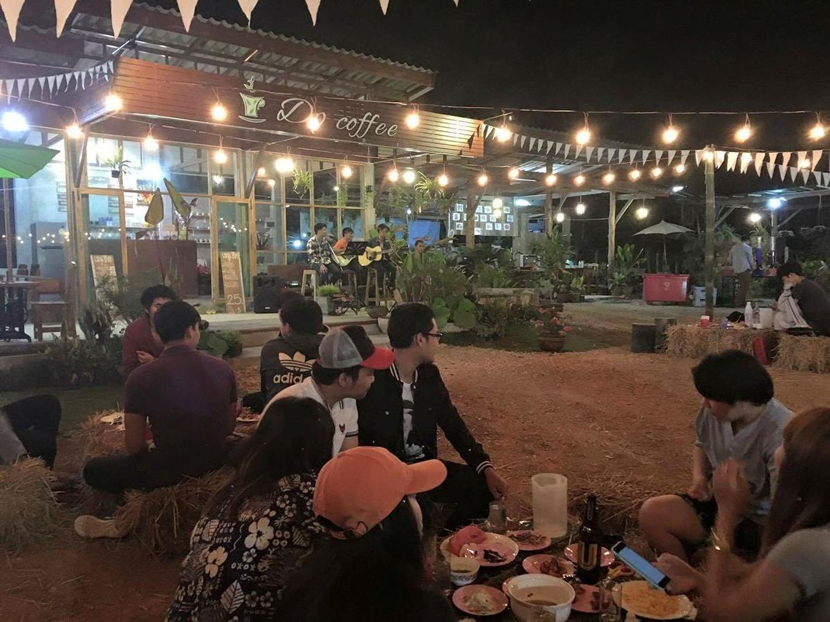 版萱杜昂波尔恩度假村 Ban Phae  外观 照片